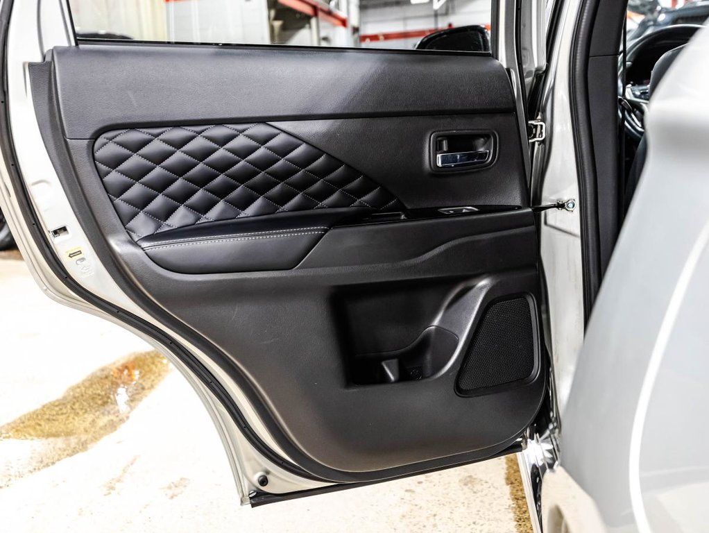 2020 Mitsubishi Outlander PHEV SEL S-AWC in , Quebec - 13 - w1024h768px
