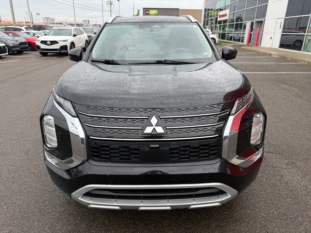 Mitsubishi Outlander PHEV LE/UN PROPRIÉTAIRE/JAMAIS ACCIDENTÉ 2023 à Lachenaie, Québec - 8 - w1024h768px