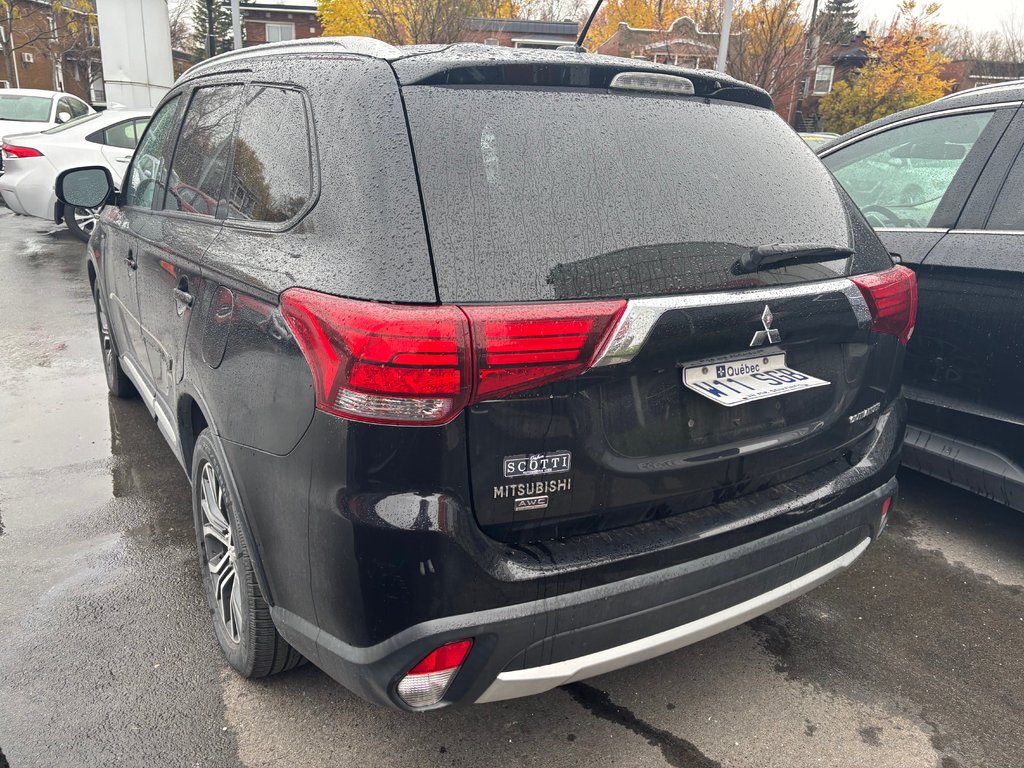 2016 Mitsubishi Outlander SE in , Quebec - 4 - w1024h768px
