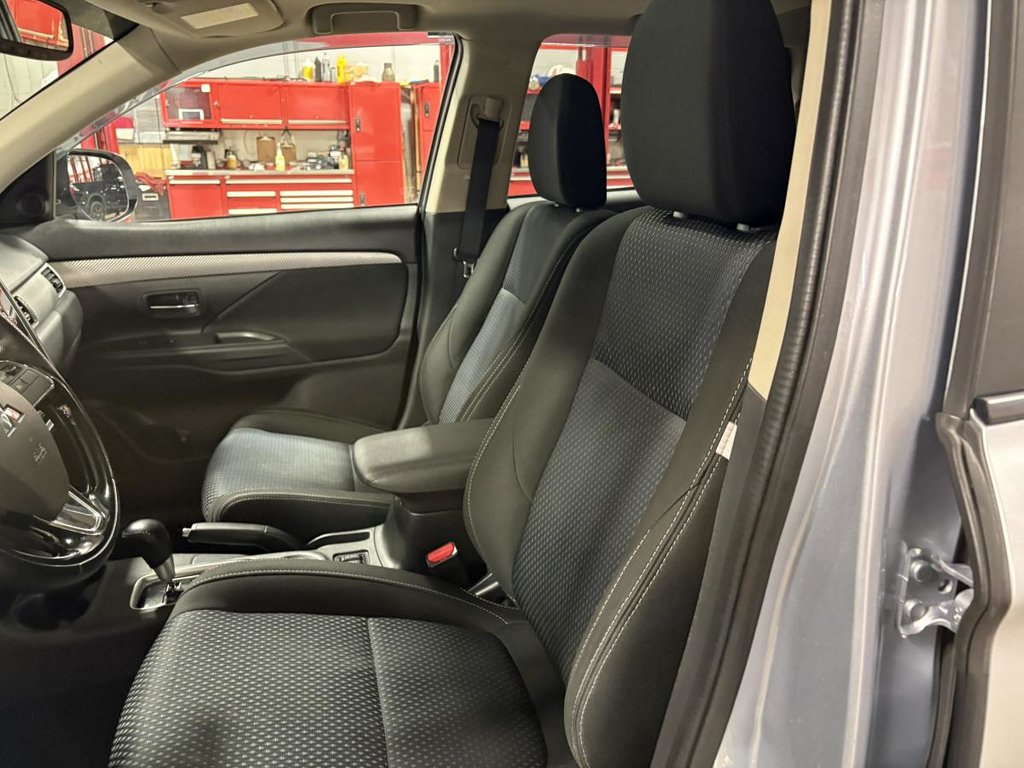 2016 Mitsubishi Outlander SE AWC 4 portes B1 PROPRIO JAMAIS ACCIDENTÉ I in Montréal, Quebec - 9 - w1024h768px