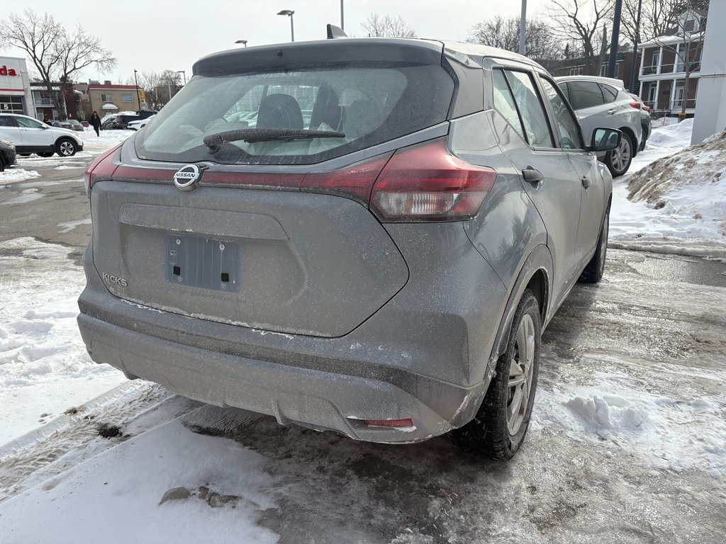 2021 Nissan Kicks S in Montréal, Quebec - 3 - w1024h768px