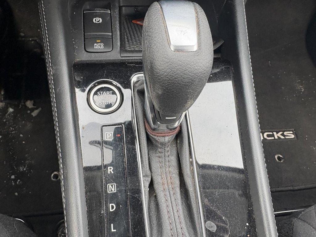 Nissan Kicks SV  JAMAIS ACCIDENTÉ I MAGS I DEMARREUR I SIEGES CHAUFFANTS I CARPLAY I 2022 à , Québec - 10 - w1024h768px
