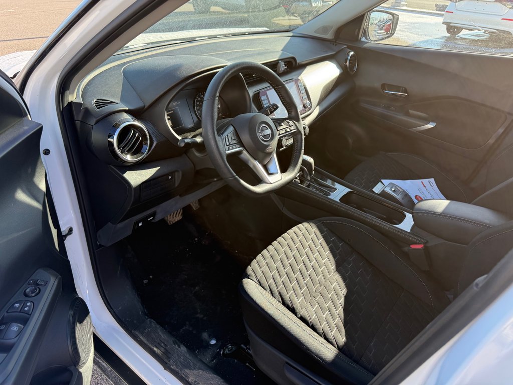 2022 Nissan Kicks SV in Lachenaie, Quebec - 9 - w1024h768px