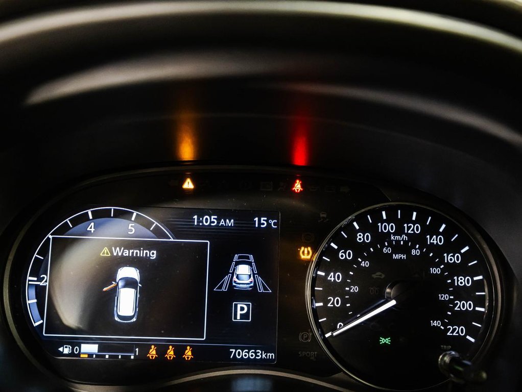 2022 Nissan Kicks SV  FREINS NEUFS AUX 4 ROUES I MAGS I DEMARREUR I SIEGES CHAUFFANTS I CARPLAY I in Montréal, Quebec - 23 - w1024h768px