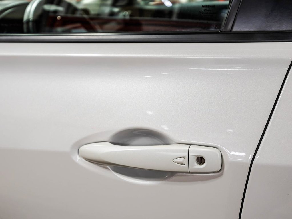 2022 Nissan Kicks SV  FREINS NEUFS AUX 4 ROUES I MAGS I DEMARREUR I SIEGES CHAUFFANTS I CARPLAY I in Montréal, Quebec - 11 - w1024h768px