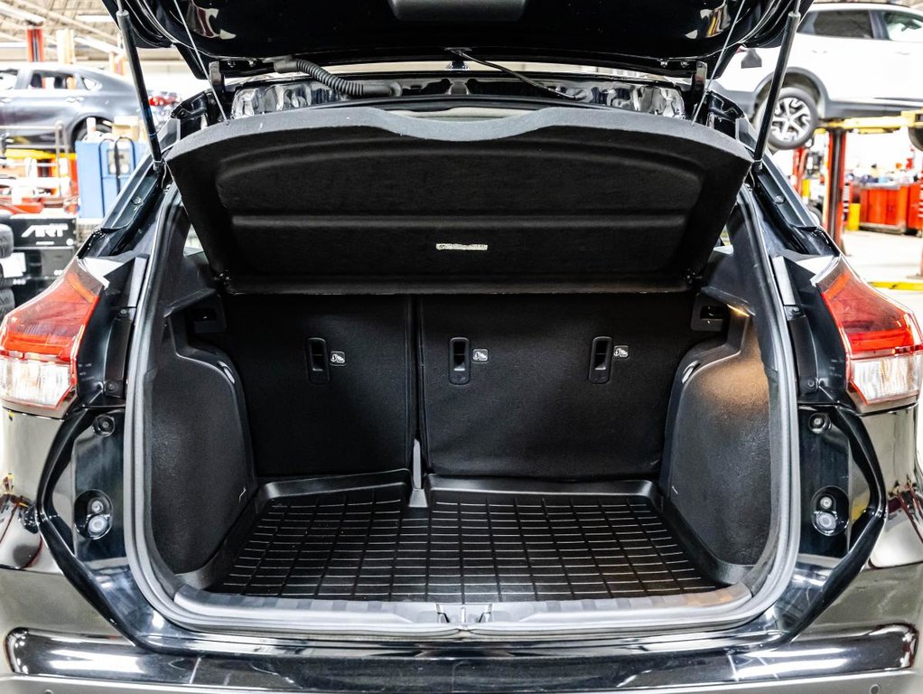 2023 Nissan Kicks SR TA in , Quebec - 16 - w1024h768px