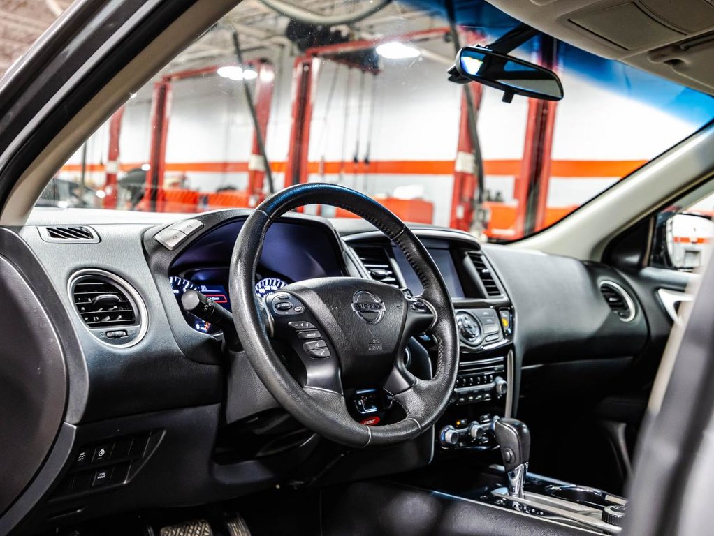 Nissan Pathfinder 4 RM 4 portes SV 123 000 KM SEULEMENT 7 PLACES 2017 à , Québec - 20 - w1024h768px