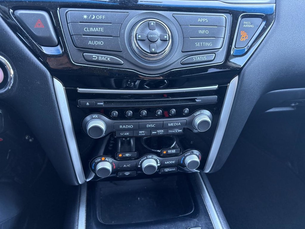 Nissan Pathfinder 4 RM 4 portes SV 123 000 KM SEULEMENT 7 PLACES 2017 à , Québec - 10 - w1024h768px