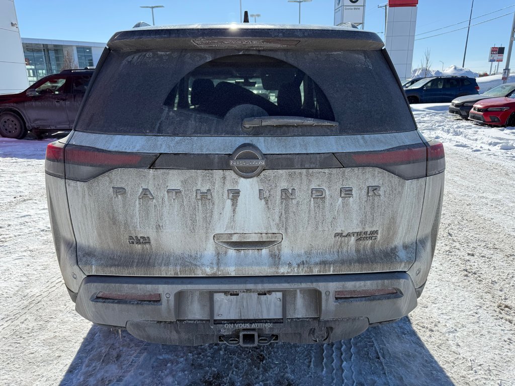 Nissan Pathfinder Platinum 2024 à , Québec - 5 - w1024h768px