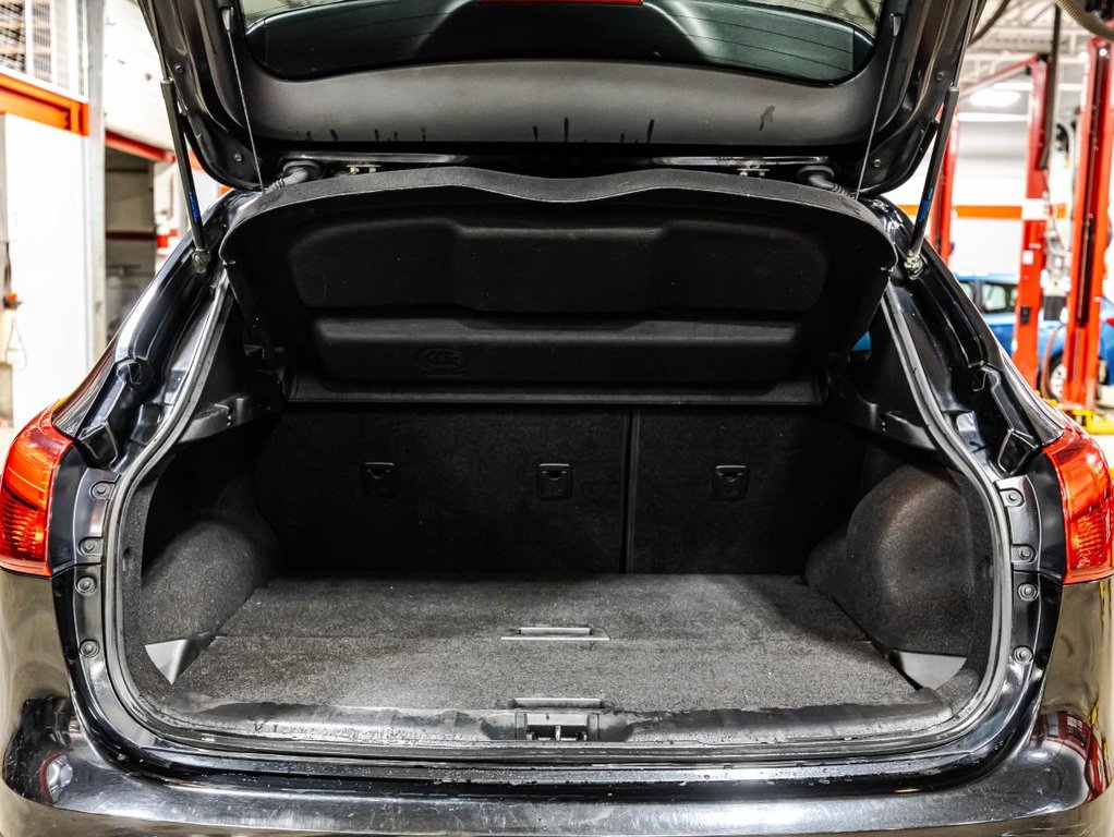 2018 Nissan Qashqai SV AWD 33 000 KM I JAMAIS ACCIDENTÉ I TOIT OUVRANT I MAGS DEMARREUR I in , Quebec - 16 - w1024h768px