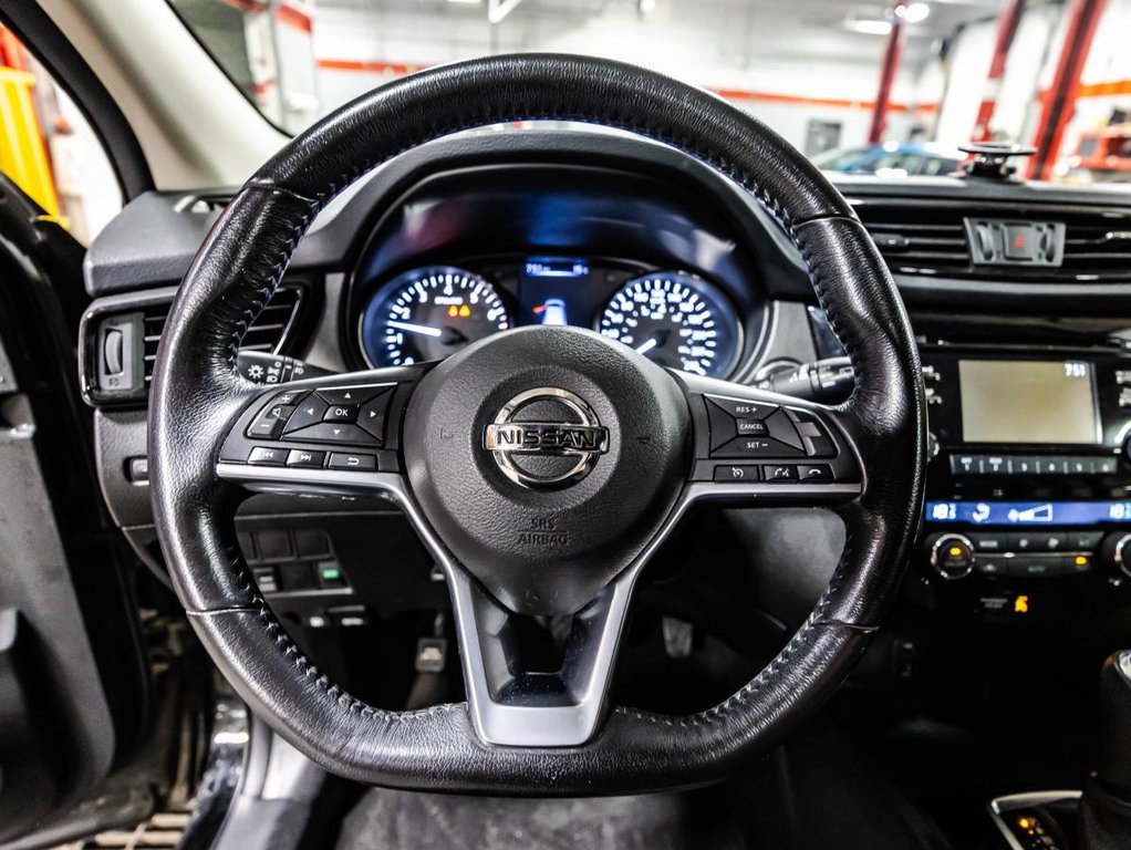 2018 Nissan Qashqai SV AWD 33 000 KM I JAMAIS ACCIDENTÉ I TOIT OUVRANT I MAGS DEMARREUR I in , Quebec - 23 - w1024h768px