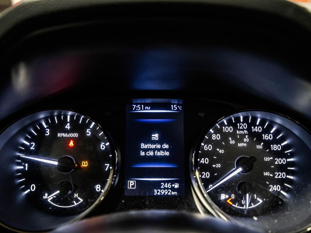 2018 Nissan Qashqai SV AWD 33 000 KM I JAMAIS ACCIDENTÉ I TOIT OUVRANT I MAGS DEMARREUR I in , Quebec - 24 - w1024h768px