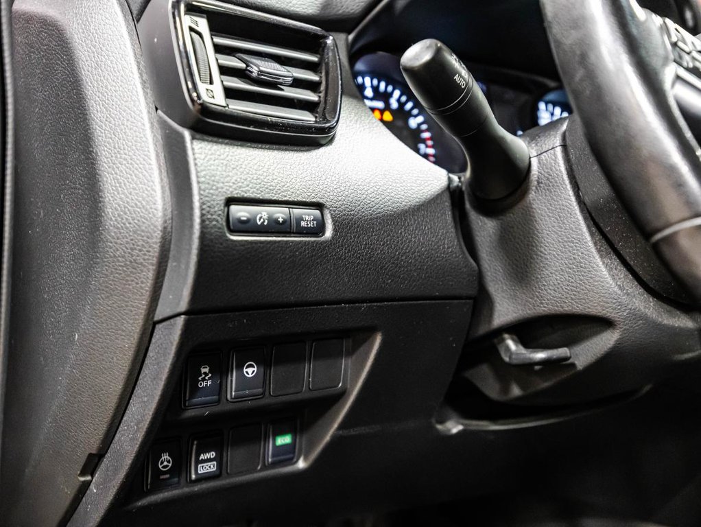 2019 Nissan Qashqai SL TI JAMAIS ACCIDENTÉ CUIR CARPLAY in , Quebec - 22 - w1024h768px