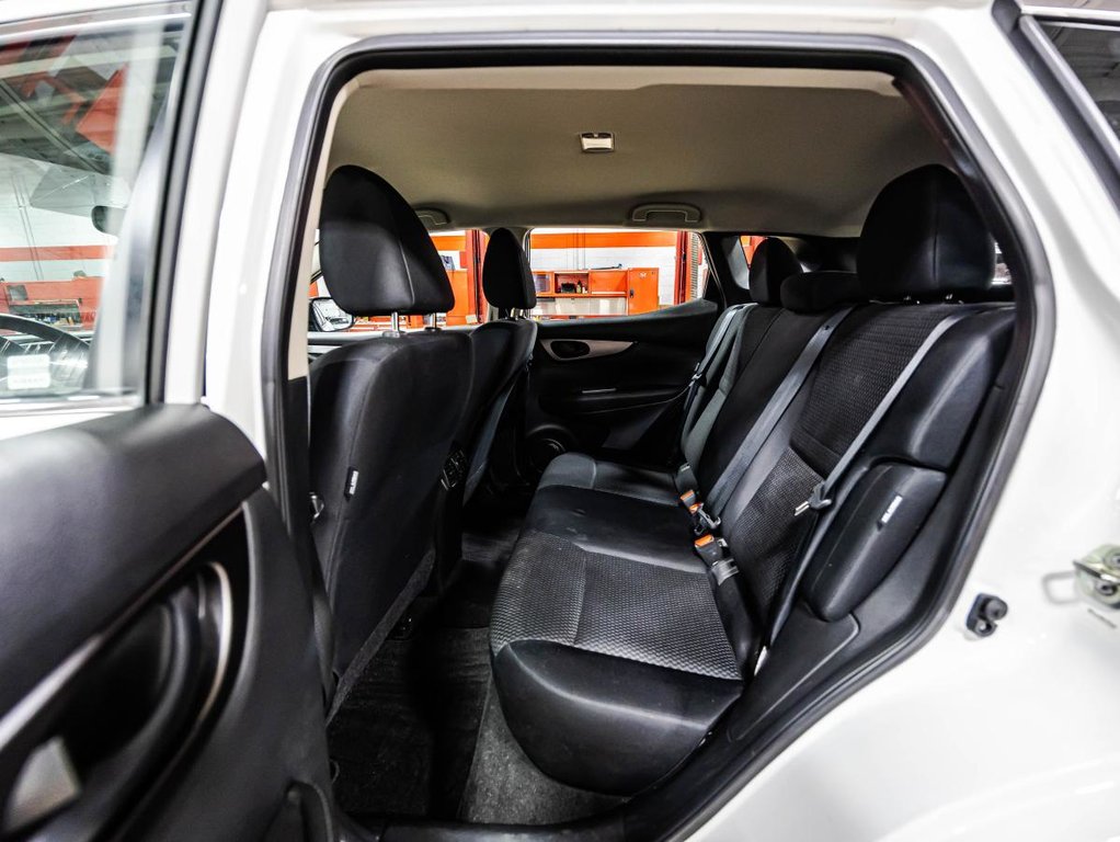 Nissan Qashqai S AWD 32 000 KM SEULEMENT I SIEGES CHAUFFANTS I CAMERA I CARPLAY I SECURITE ACTIVE 2021 à Montréal, Québec - 13 - w1024h768px