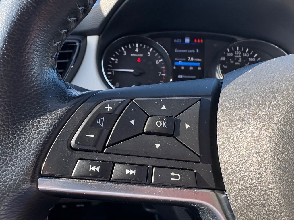 Nissan Qashqai SL 17 600 KM  JAMAIS ACCIDENTÉ 2022 à Montréal, Québec - 12 - w1024h768px