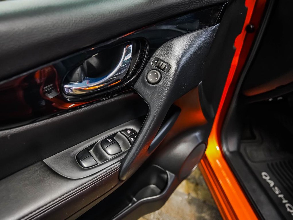 2022 Nissan Qashqai SL | AWD | TOIT OUVRANT | CUIR | 1 PROPRIETAIRE in , Quebec - 13 - w1024h768px