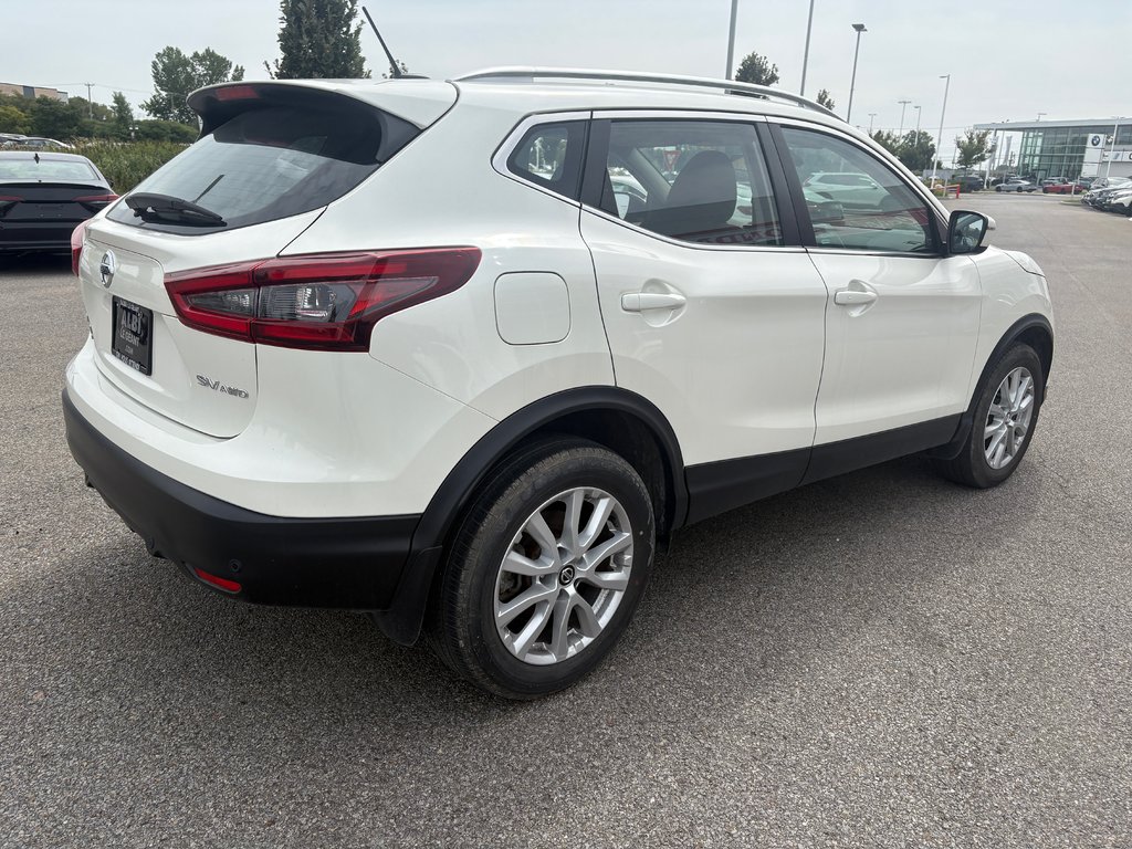 Nissan Qashqai SV AWD 2023 à Lachenaie, Québec - 4 - w1024h768px