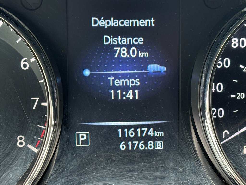 2016 Nissan Rogue SV in Montréal, Quebec - 5 - w1024h768px