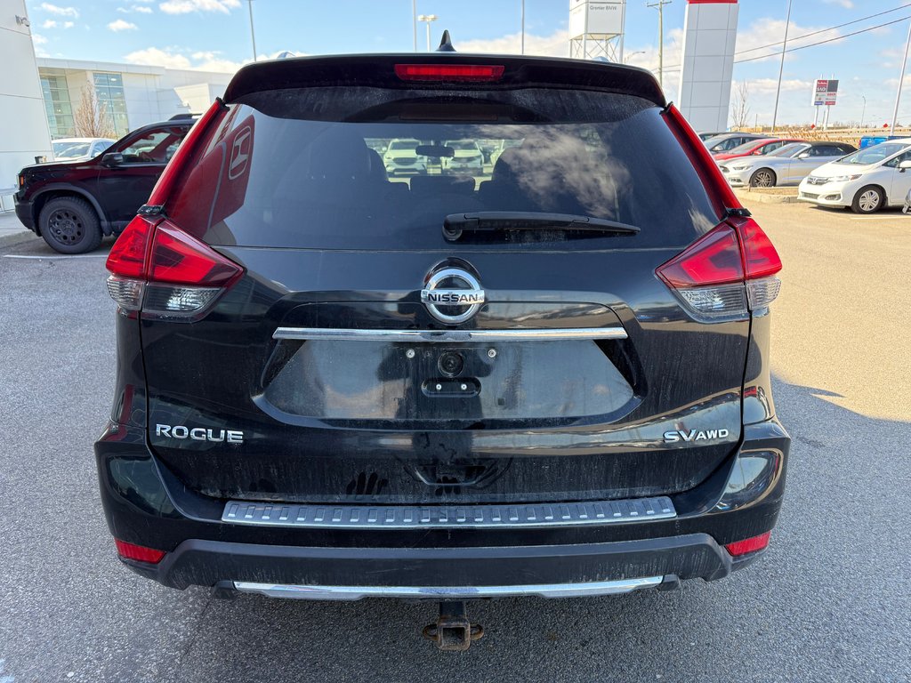 Nissan Rogue SV AWD 2017 à Lachenaie, Québec - 4 - w1024h768px