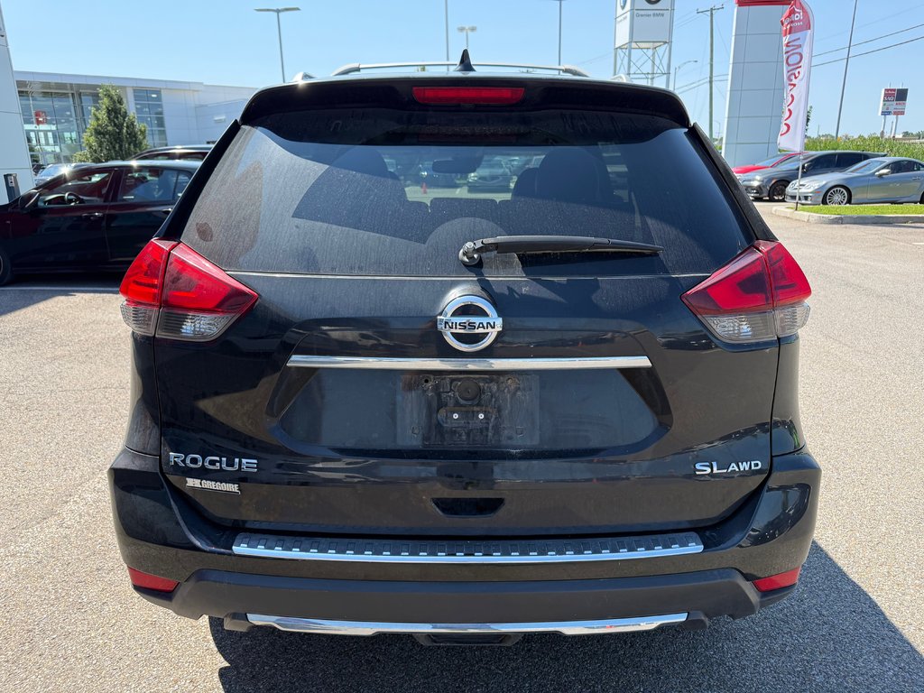 2017 Nissan Rogue SL/AWD/16 DOSSIERS ENTRETIENT/JAMAIS ACCIDENTÉ in Montréal, Quebec - 3 - w1024h768px