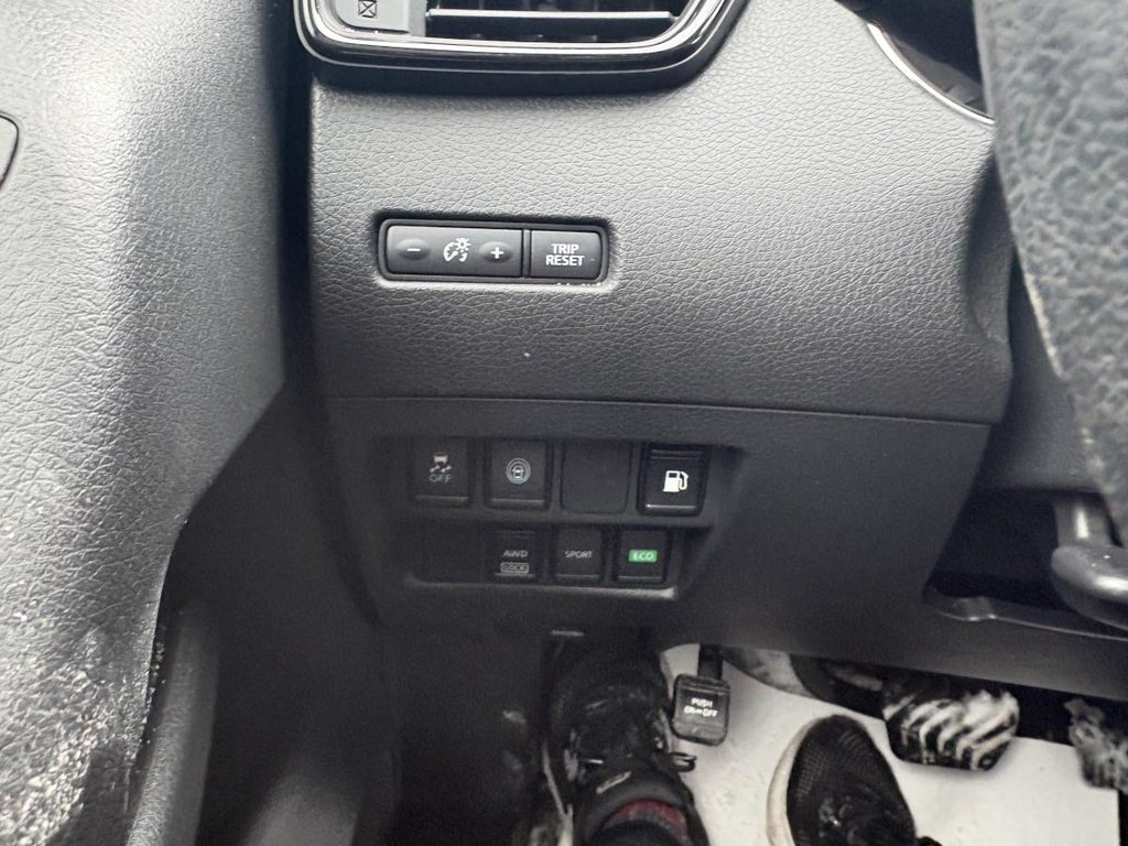 2019 Nissan Rogue SV AWD JAMAIS ACCIDENTÉ I TOIT PANOREMIQUE I MAGS I DEMARREUR I SIEGES CHAUFFANTS I CARPLAY in , Quebec - 10 - w1024h768px
