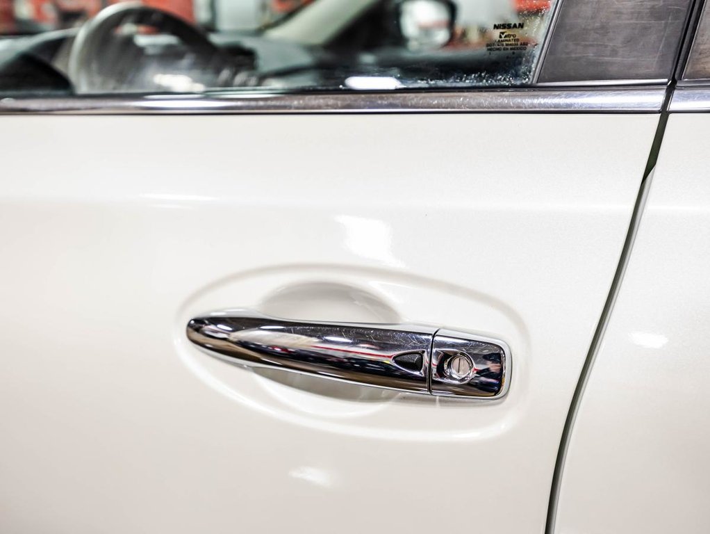 Nissan Rogue SV AWD JAMAIS ACCIDENTÉ I TOIT PANOREMIQUE I MAGS I DEMARREUR I SIEGES CHAUFFANTS I CARPLAY 2019 à Montréal, Québec - 11 - w1024h768px