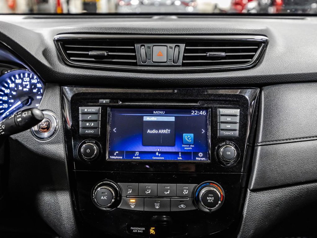 Nissan Rogue SV AWD JAMAIS ACCIDENTÉ I TOIT PANOREMIQUE I MAGS I DEMARREUR I SIEGES CHAUFFANTS I CARPLAY 2019 à Montréal, Québec - 25 - w1024h768px