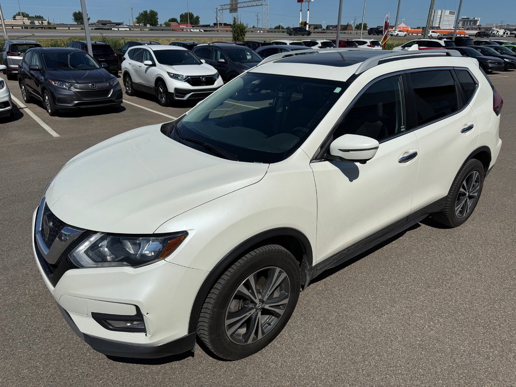 Nissan Rogue SV/AWD/UN PROPRIÉTAIRE/17 DOSSIERS ENTRETIENT 2019 à Lachenaie, Québec - 1 - w1024h768px