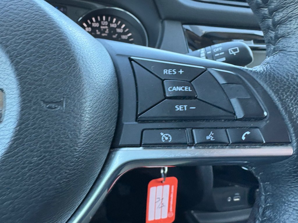 2020 Nissan Rogue Special Edition 45 000 KM 8 PNEUS in Montreal, Quebec - 10 - w1024h768px