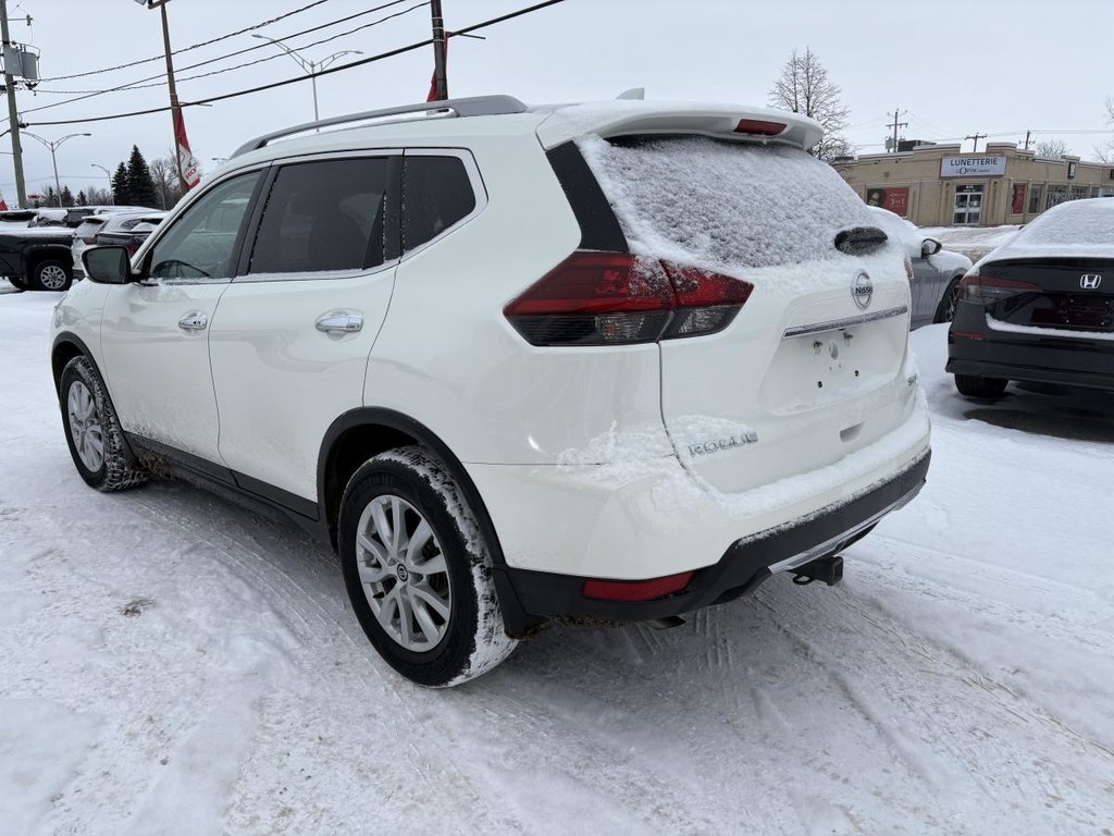 2020 Nissan Rogue SV AWD I  MAGS I TOIT PANORAMIQUE I SIEGES CHAUFFANTS I DEMARREUR I CAMERA I SECURITE ACTIVE in , Quebec - 4 - w1024h768px