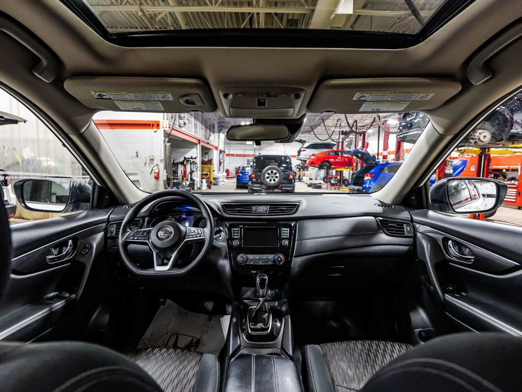 2020 Nissan Rogue SV AWD I  MAGS I TOIT PANORAMIQUE I SIEGES CHAUFFANTS I DEMARREUR I CAMERA I SECURITE ACTIVE in , Quebec - 15 - w1024h768px