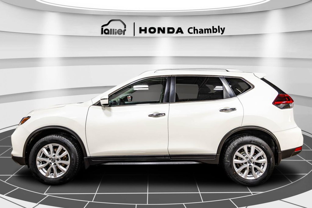 Nissan Rogue SV AWD I  MAGS I TOIT PANORAMIQUE I SIEGES CHAUFFANTS I DEMARREUR I CAMERA I SECURITE ACTIVE 2020 à Montréal, Québec - 4 - w1024h768px