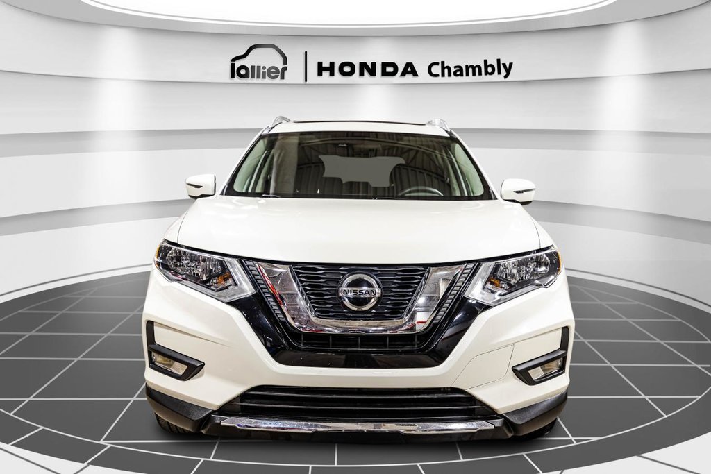 Nissan Rogue SV AWD I  MAGS I TOIT PANORAMIQUE I SIEGES CHAUFFANTS I DEMARREUR I CAMERA I SECURITE ACTIVE 2020 à Montréal, Québec - 2 - w1024h768px