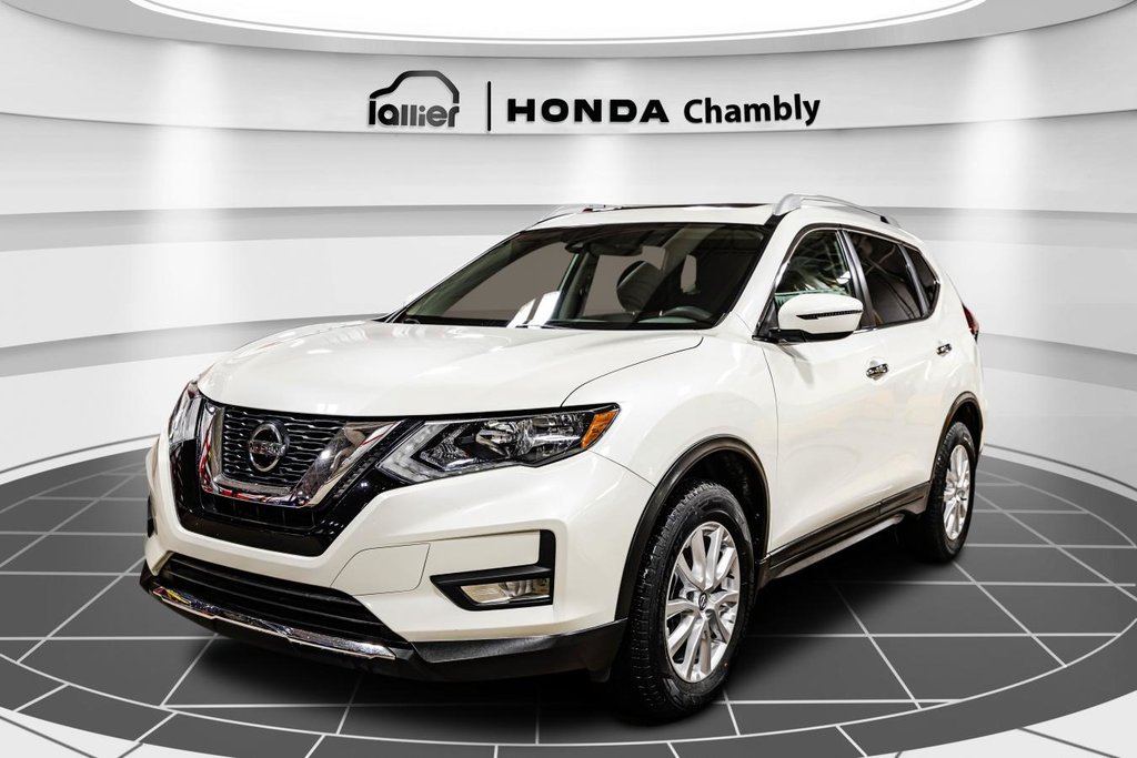 Nissan Rogue SV AWD I  MAGS I TOIT PANORAMIQUE I SIEGES CHAUFFANTS I DEMARREUR I CAMERA I SECURITE ACTIVE 2020 à Montréal, Québec - 3 - w1024h768px
