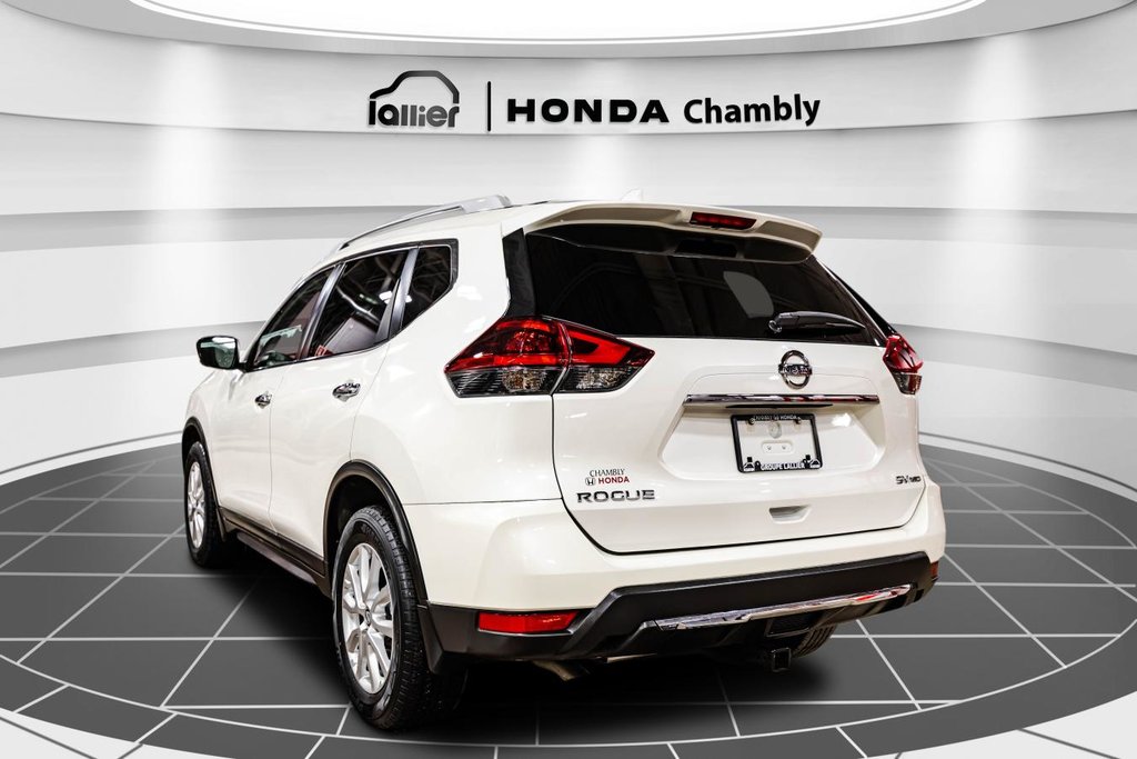 Nissan Rogue SV AWD I  MAGS I TOIT PANORAMIQUE I SIEGES CHAUFFANTS I DEMARREUR I CAMERA I SECURITE ACTIVE 2020 à Montréal, Québec - 5 - w1024h768px