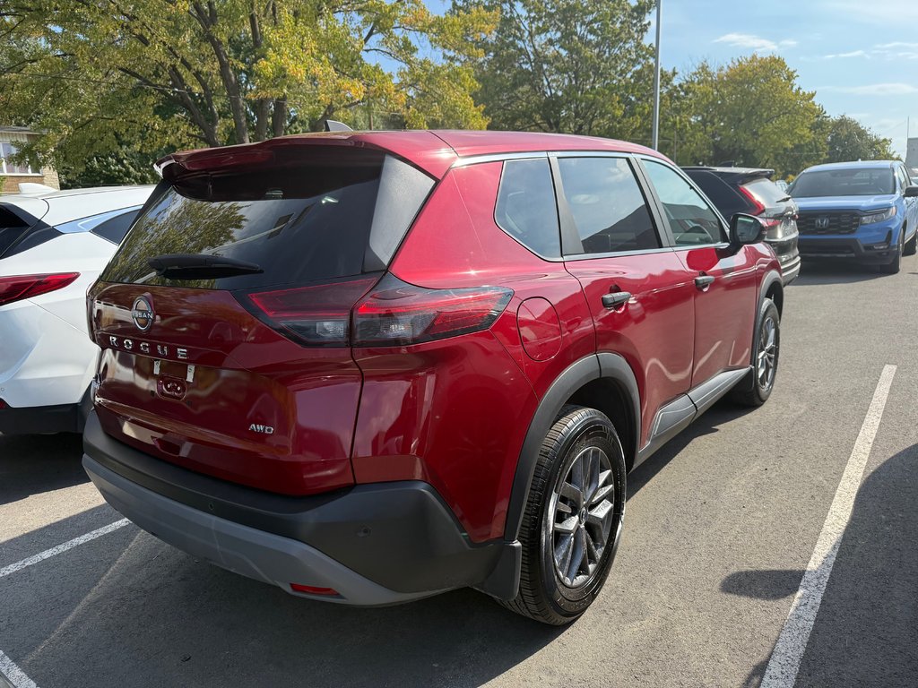 2023 Nissan Rogue S in Montreal, Quebec - 4 - w1024h768px