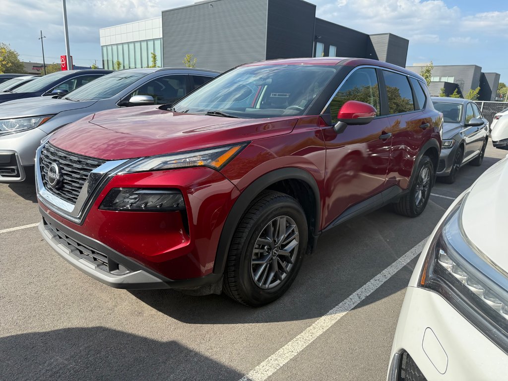 2023 Nissan Rogue S in Montreal, Quebec - 1 - w1024h768px