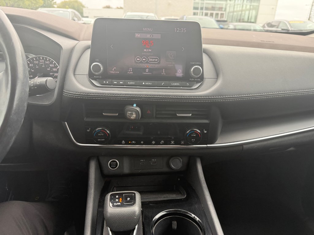 2023 Nissan Rogue S AWD in Montreal, Quebec - 10 - w1024h768px