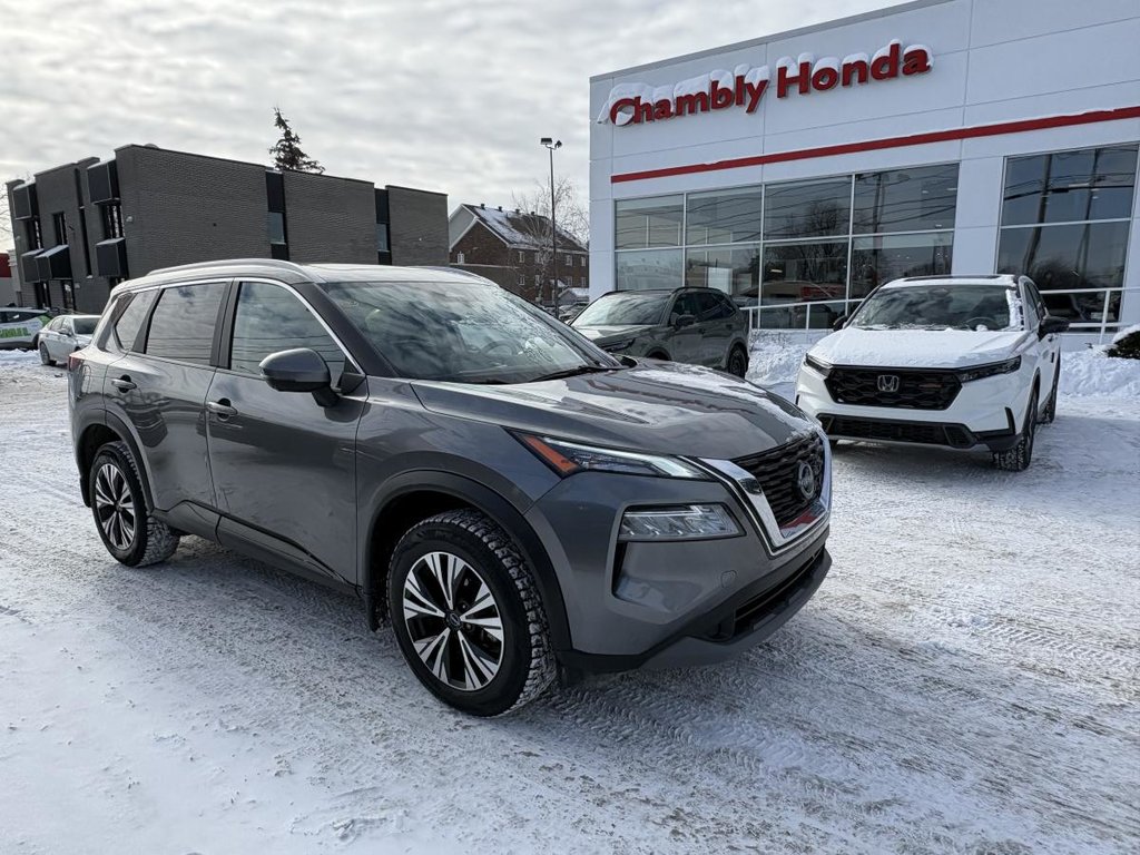 Nissan Rogue SV Moonroof AWD I CARPLAY I SIEGES ET VOLANT CHAUFFANTS I TOIT PANORAMIQUE I MAGS I DEMARREUR I 2023 à , Québec - 1 - w1024h768px