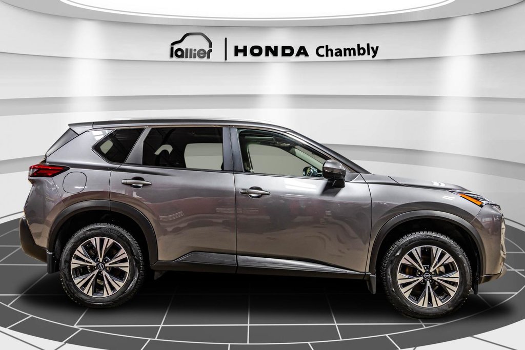 Nissan Rogue SV Moonroof AWD I CARPLAY I SIEGES ET VOLANT CHAUFFANTS I TOIT PANORAMIQUE I MAGS I DEMARREUR I 2023 à Montréal, Québec - 8 - w1024h768px