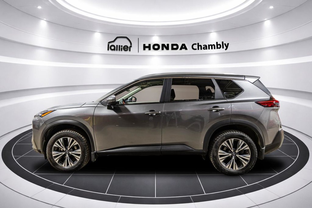 Nissan Rogue SV Moonroof 2023 à Montréal, Québec - 4 - w1024h768px