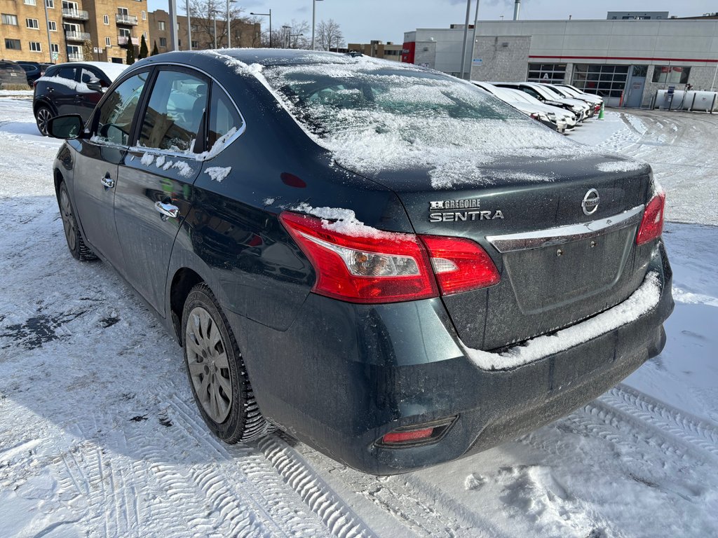 2017 Nissan Sentra SV in Montréal, Quebec - 4 - w1024h768px