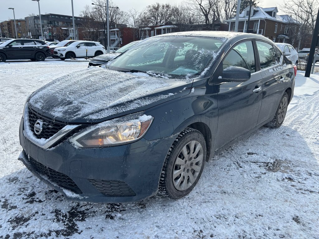 2017 Nissan Sentra SV in Montréal, Quebec - 1 - w1024h768px