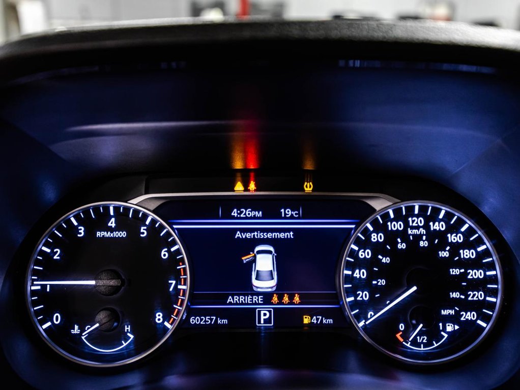 2020 Nissan Sentra SR NOIR SUR NOIR IMPECCABLE in , Quebec - 24 - w1024h768px