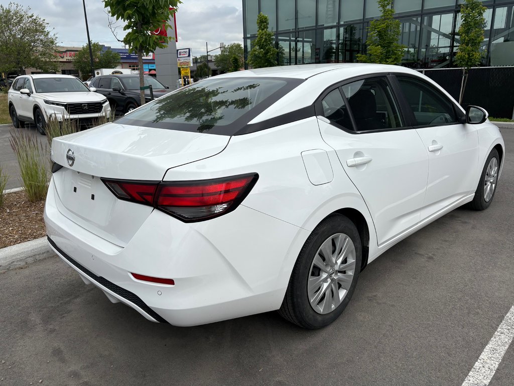 Nissan Sentra S Plus AUTOMATIQUE JAMAIS ACCIDENTÉ 2021 à Montréal, Québec - 3 - w1024h768px