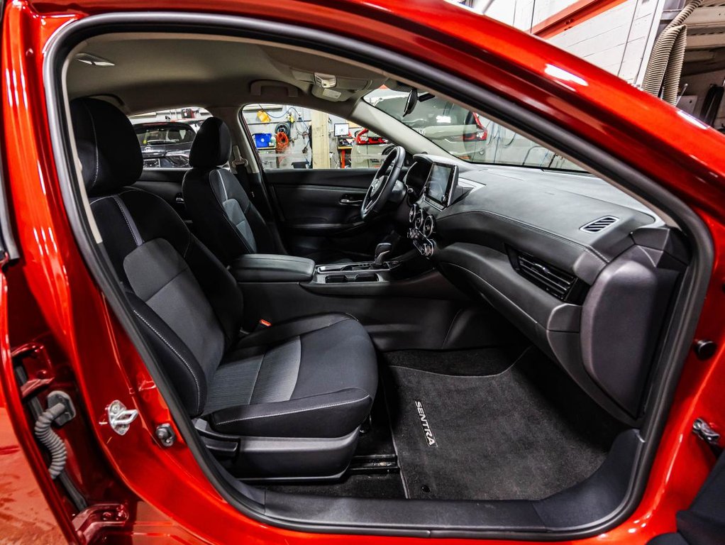 Nissan Sentra SV JAMAIS ACCIDENTÉ I CARPLAY I MAGS I DEMARREUR I SIEGES CHAUFFANTS I CAMERA I 2021 à , Québec - 18 - w1024h768px