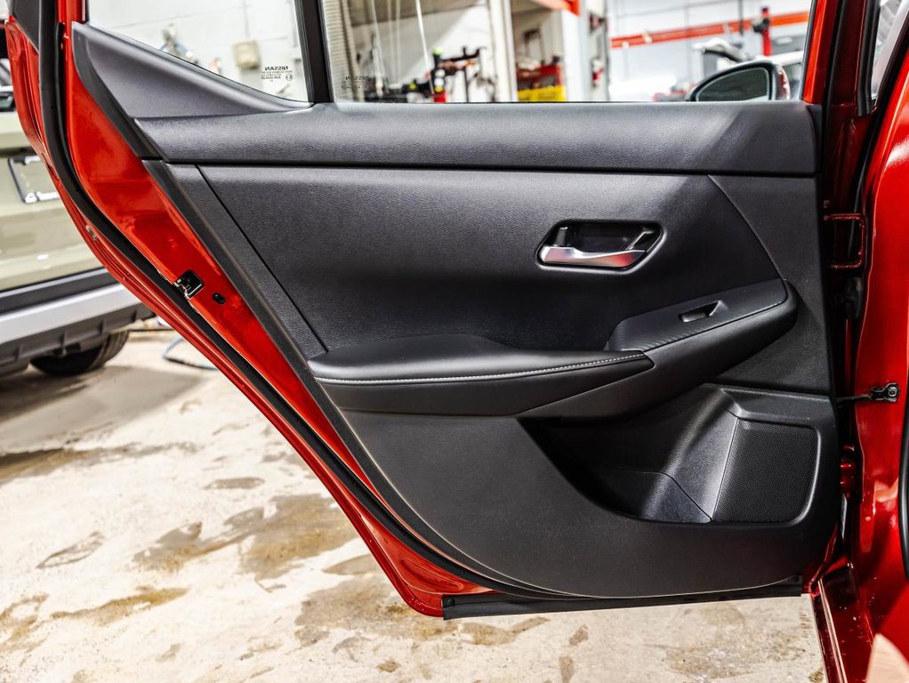 Nissan Sentra SV 29 000 KM !!! I JAMAIS ACCIDENTÉ I CARPLAY I TAUX 5.99%I DEMARREUR I SIEGES CHAUFFANTS I CAMERA I 2021 à Montréal, Québec - 13 - w1024h768px