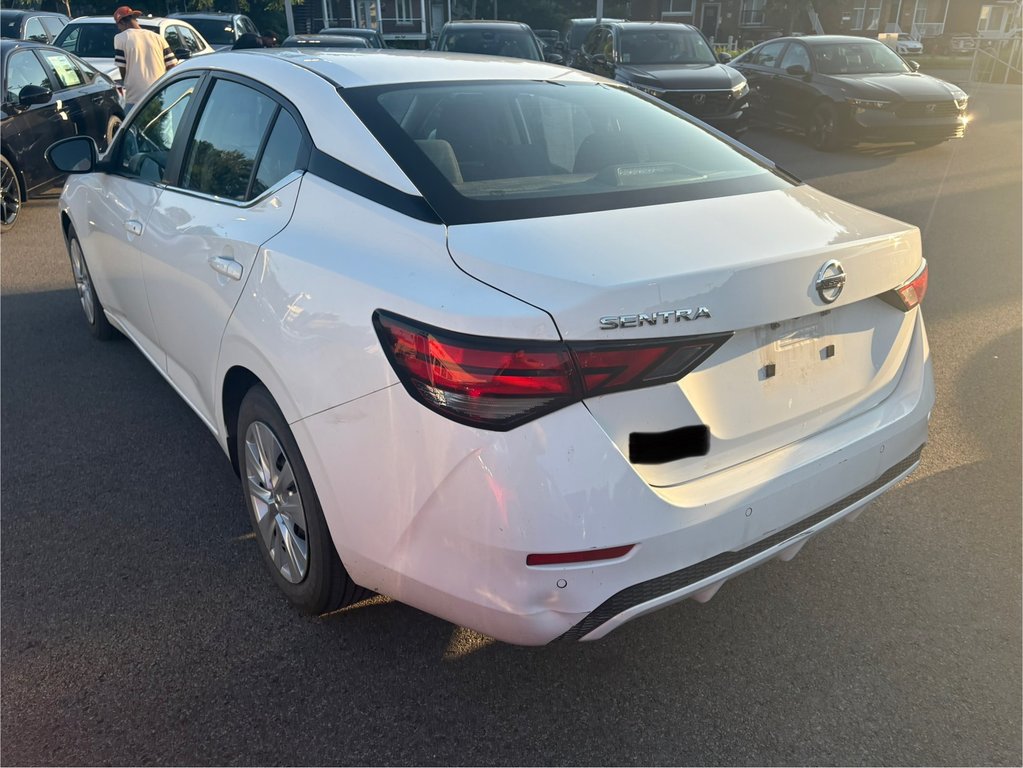 2023 Nissan Sentra S in Montréal, Quebec - 4 - w1024h768px