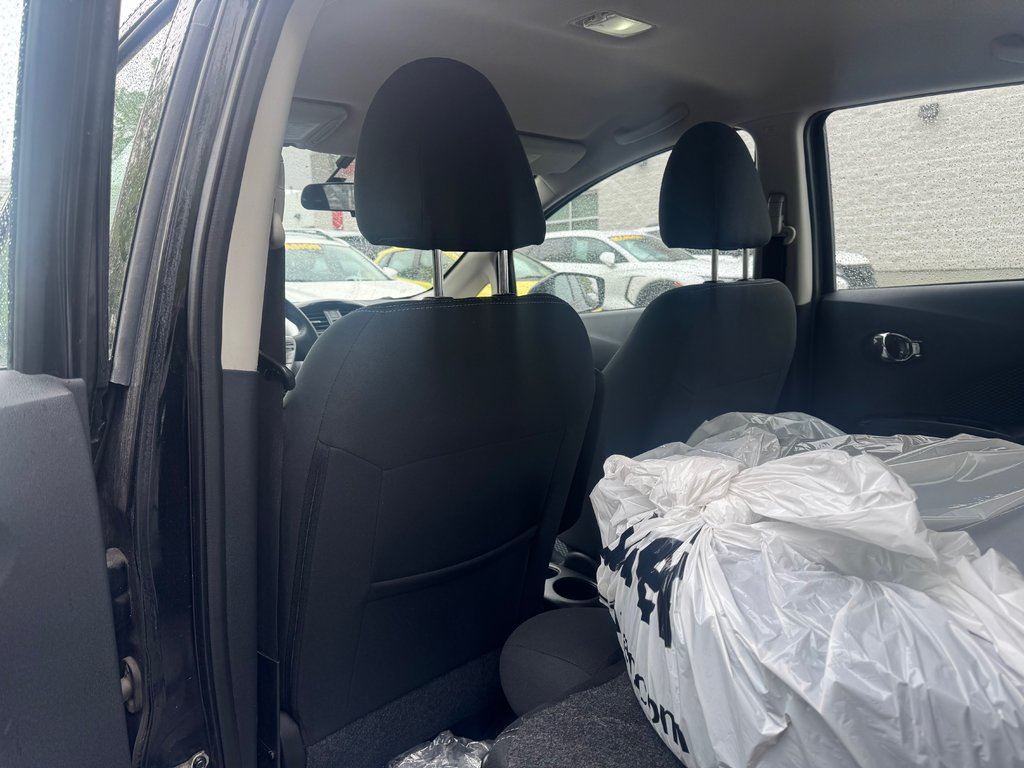 2015 Nissan Versa Note SV 8 PNEUS JAMAIS ACCIDENTÉ in , Quebec - 12 - w1024h768px