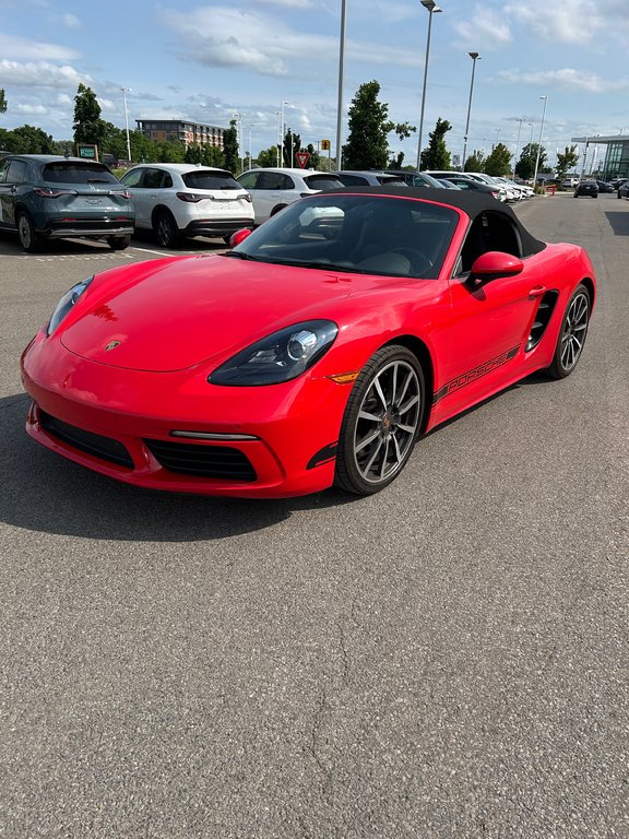 2018 Porsche 718 Boxster in Lachenaie, Quebec - 1 - w1024h768px
